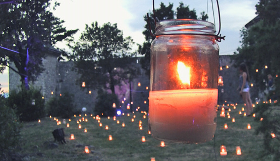 U sklopu Ljeta na gradini u subotu, 2. srpnja, u prostoru Trsatske gradine održana je manifestacija “2000 svijeća na Gradini”.