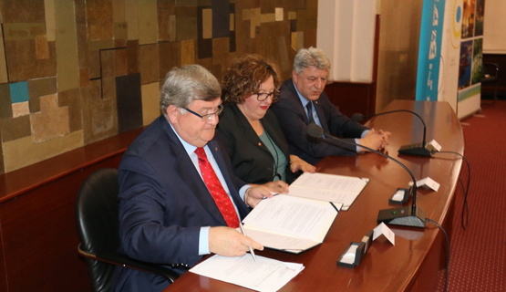 Trgovačko društvo Rijeka 2020 je potpisalo sporazum s 19 gradova i općina Primorsko-goranske županije o programskoj suradnji na projektu Europska prijestolnica kulture 2020. godine.