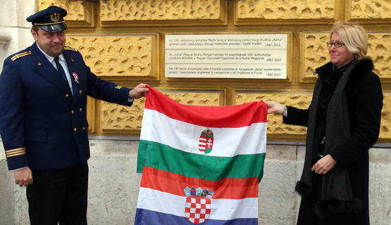 Spomen ploča uz 130. obljetnicu osnutka Mađarskog kraljevskog pomorskog društva Adria 
