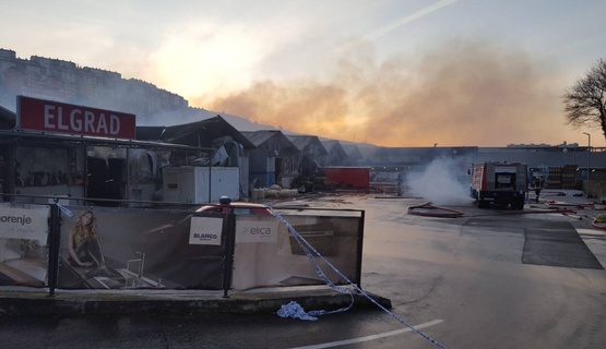Prodajni centar Elgrada u Rijeci u potpunosti izgorio u požaru