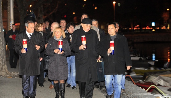 Manifestacija Vukovar u Rijeci / Foto: Tea Cimas, Cropix