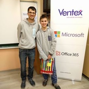 Dvojica riječkih učenika, Boris Španjić i Antonio Erdeljac, polaznici programa 
