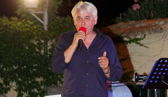 Novljanin Joso Butorac, dobro poznat domaćoj publici po brojnim nastupima na festivalu Melodije Istre i Kvarnera