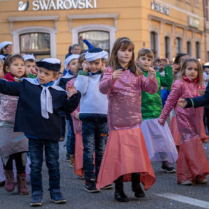 Dječja karnevalska povorka okupila 5200 maškarica