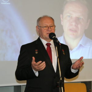 Otkrivanje biste Jurija Gagarina - Astronomski centar