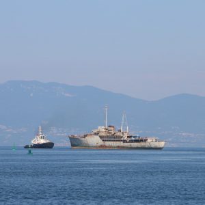 Brod Galeb dotegljen iz Kraljevice u Viktor Lenac (1)