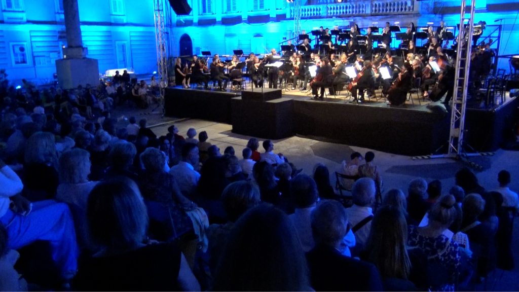 Riječki simfonijski orkestar izveo Adamsa i Šostakoviča