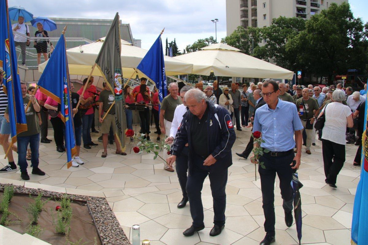 Zamjenici riječkog gradonačelnika Nikola Ivaniš i Marko Filipović