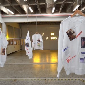 Trenutno je postavljena izložba Loše odluke pola, zabave