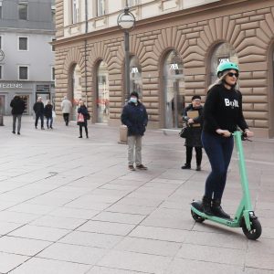 Bolt pokreće pilot projekt iznajmljivanja električnih romobila u Rijeci