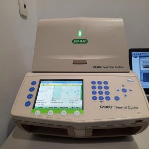 Uređaj za brzu molekularnu dijagnostiku