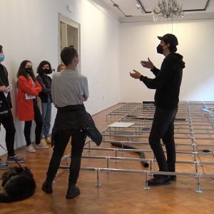 Instalacija Nestabilne infrastrukture i zečje rupe