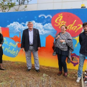 Na Kampusu oslikan mural Grad za mlade