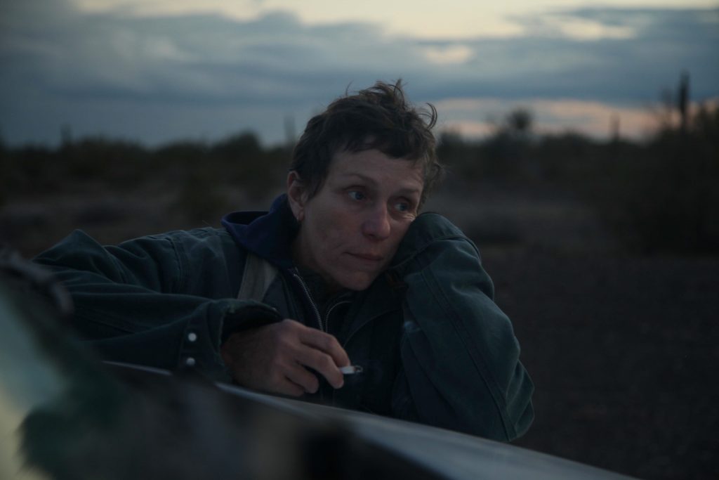 Frances McDormand u Zemlji nomada