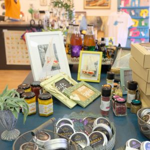 Prodajna izložba u Galeriji Poneštrica / Foto Ana Marija Žic