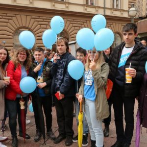 Puštanjem plavih balona obilježen Svjetski dan svjesnosti u autizmu