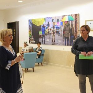 Ravnateljica gimnazije Đudita Franko i Sanda Sušanj