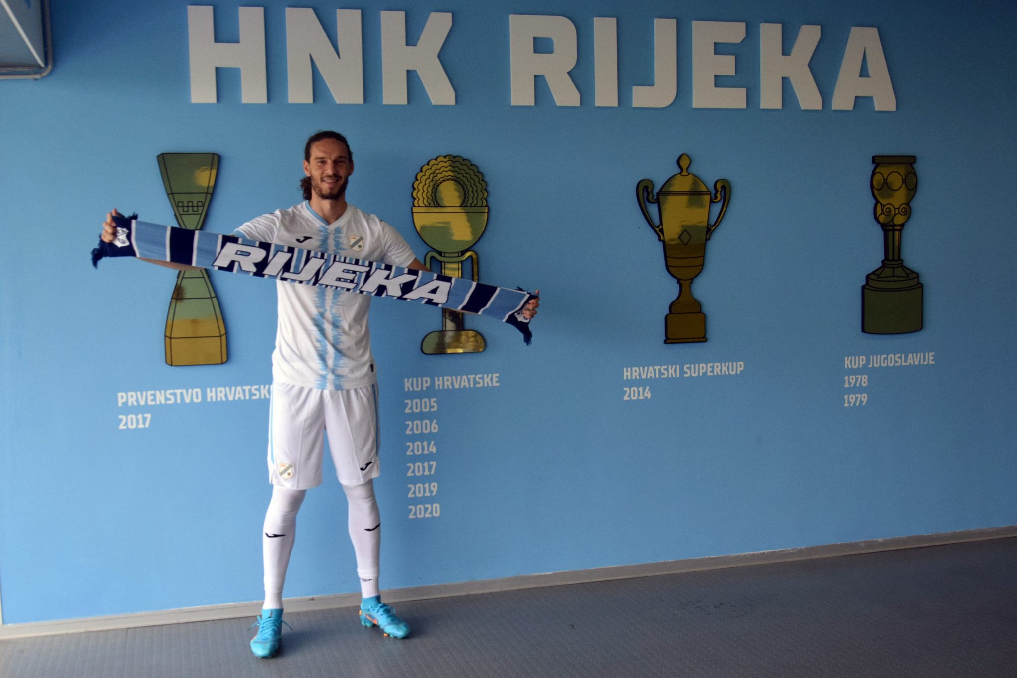 Mateo Pavlović novi igrač HNK Rijeka “Jedva čekam obući dres i