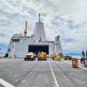 Posjet brodu Američke ratne mornarice USS Arlington u brodogradilištu Viktor Lenac