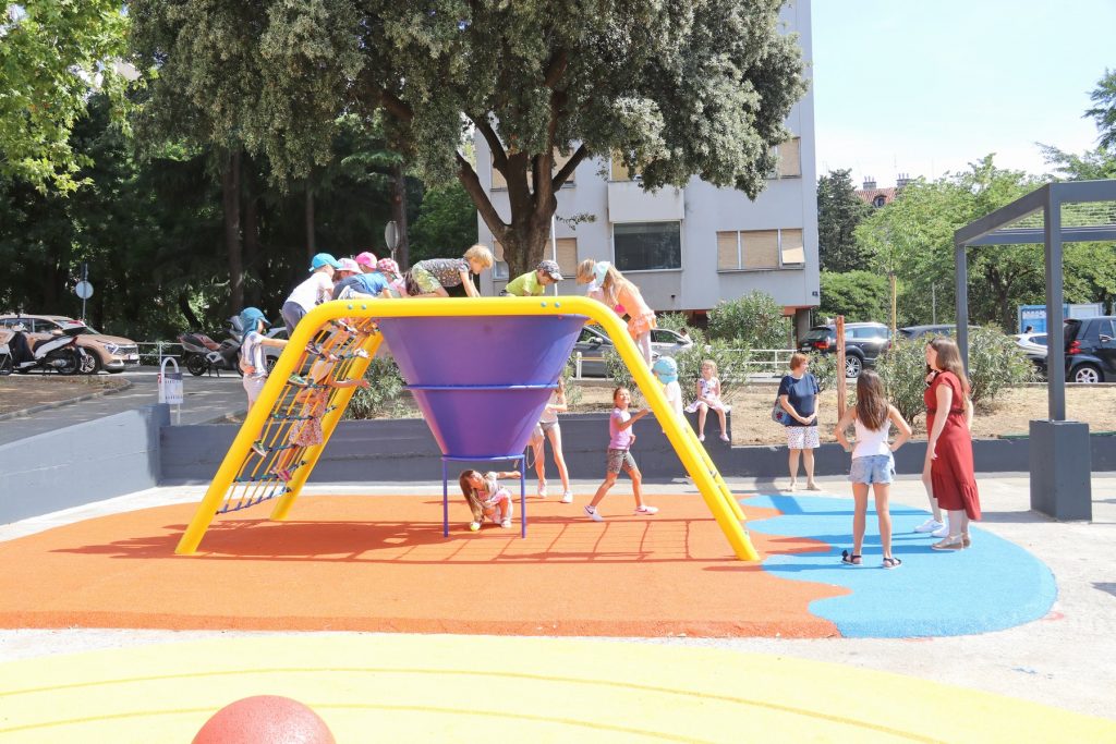 STEM park ispred OŠ Nikola Tesla