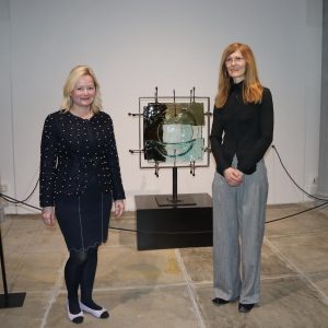 Predstavljanje sklulpture Jezgra (Okovano staklo) Raoula Goldonija u MMSU