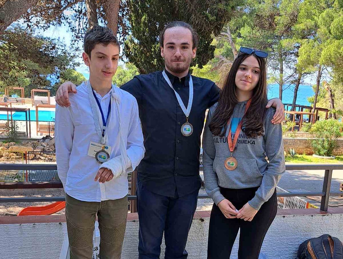 Borna Gudac, Simeon Stefanović, Iva Laštro 