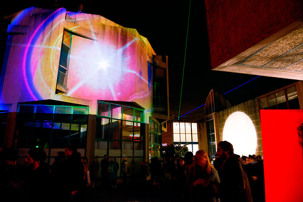 Instalacija 'Pulsar' na festivalu GAMERZ 2013. godine, foto promo
