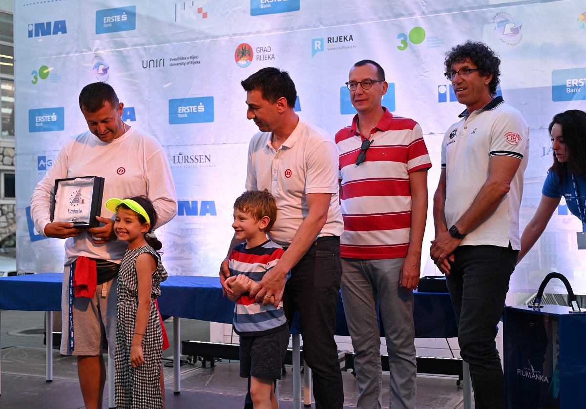Pobjednici medijske regate gradonačelnikom foto: fiumanka.eu
