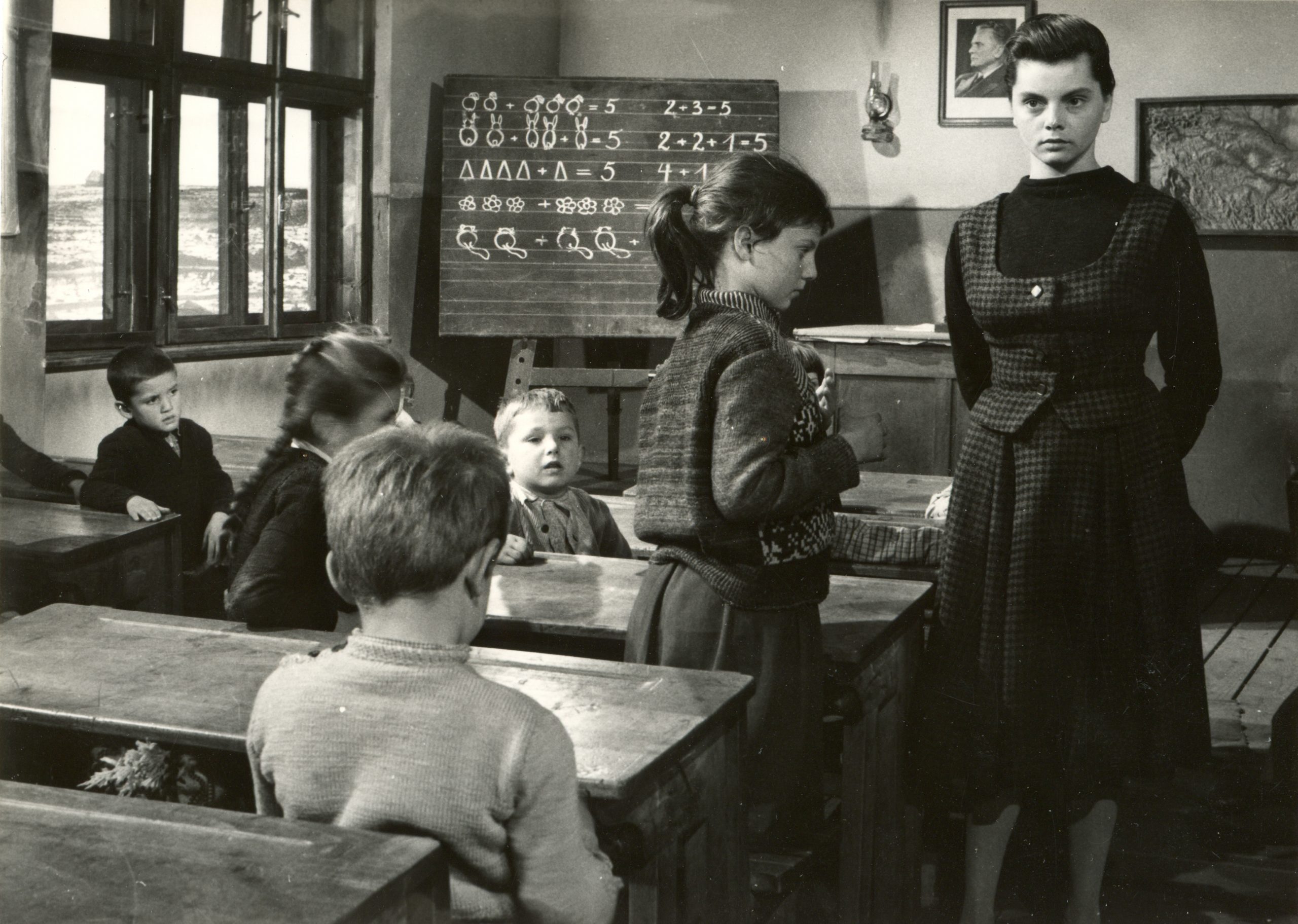 Prizor iz filma za djecu "Izgubljena olovka" iz 1960. godine
