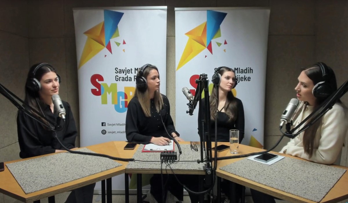 Amanda Lučić, Nikolina Šaponja, Martina Matoković i Renata Marušić