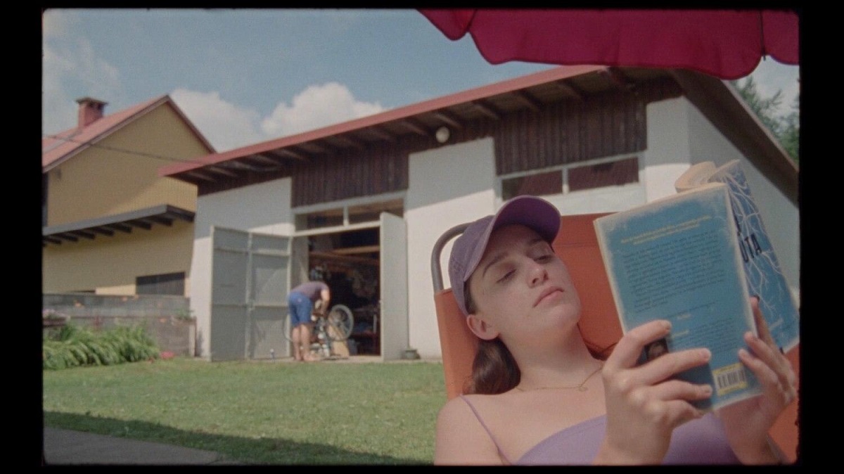 Nagrađivani kratki film "U šumi mlade" riječke redateljice Sare Grgurić