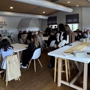 Maja Orbanić i studenti u Mljekari Latus