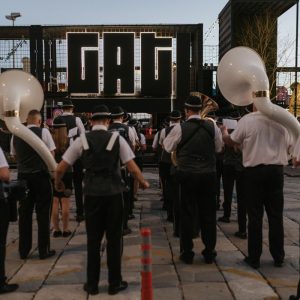 Povorka koja je otvorila Porto Etno