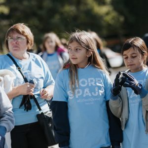 UBeachCleanup 2025 ucenici