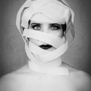 Elżbieta Wenda (Poland) - tangle of thoughts