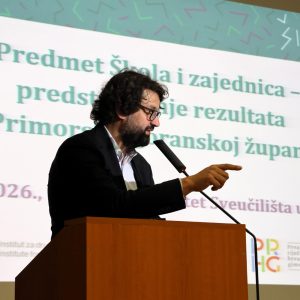 Ravnatelj Instituta za društvena istraživanja u Zagrebu dr. sc. Boris Jokić