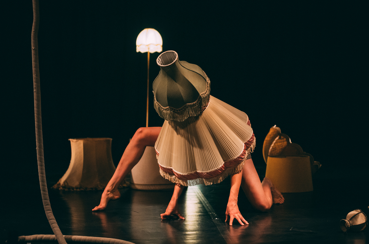 LA DONNA LAMPADA - Jahvo Joža
